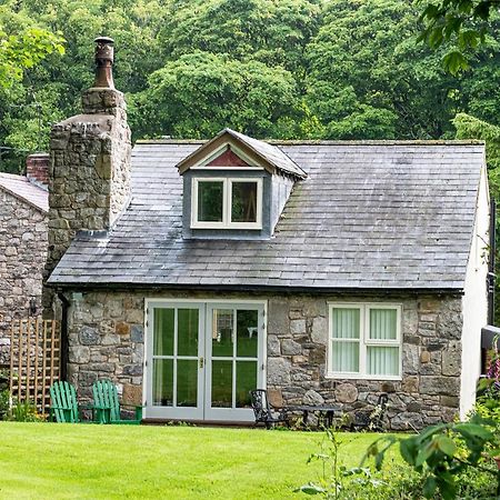 Finest Retreats - The Cottage - Luxury 1 Bed Cottage Rhydymwyn Exteriör bild