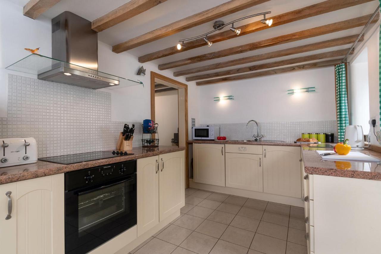 Finest Retreats - The Cottage - Luxury 1 Bed Cottage Rhydymwyn Exteriör bild