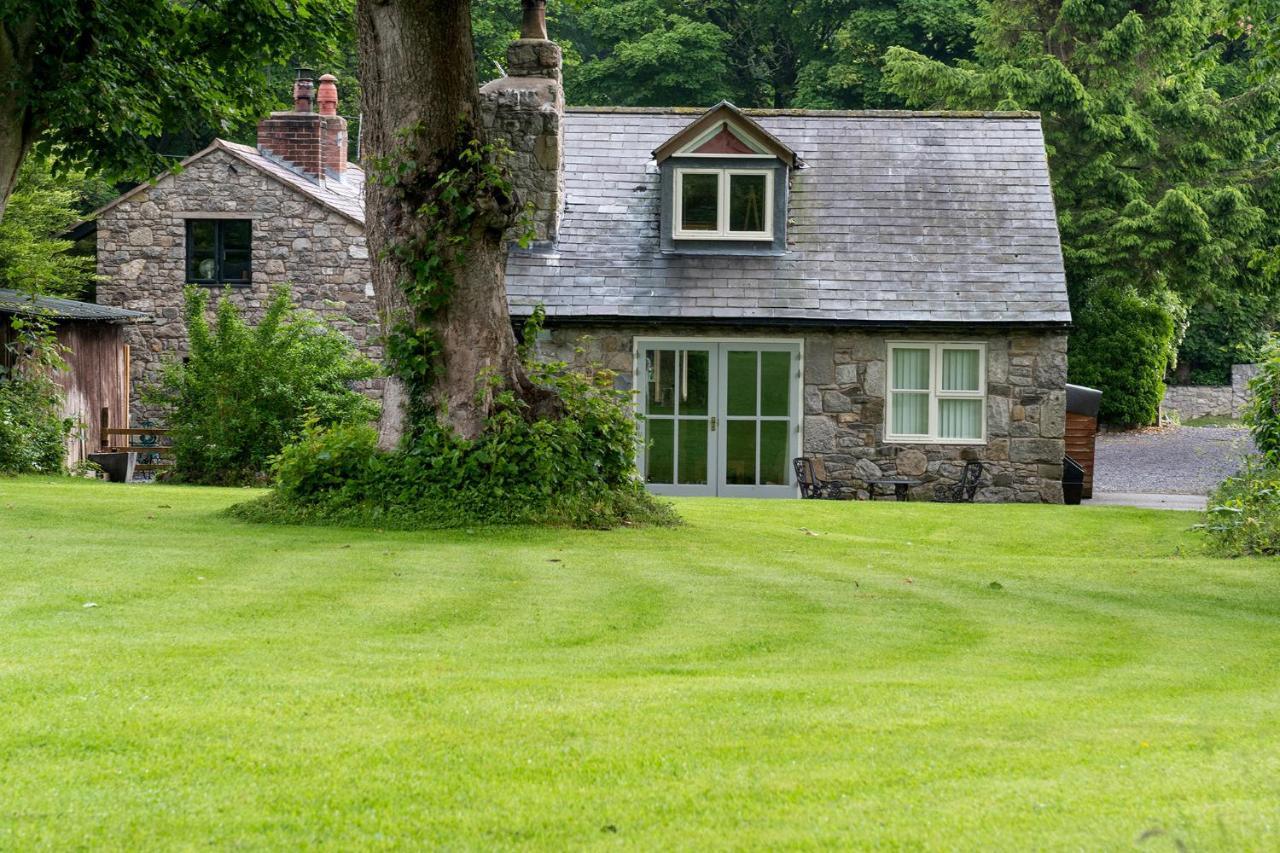 Finest Retreats - The Cottage - Luxury 1 Bed Cottage Rhydymwyn Exteriör bild