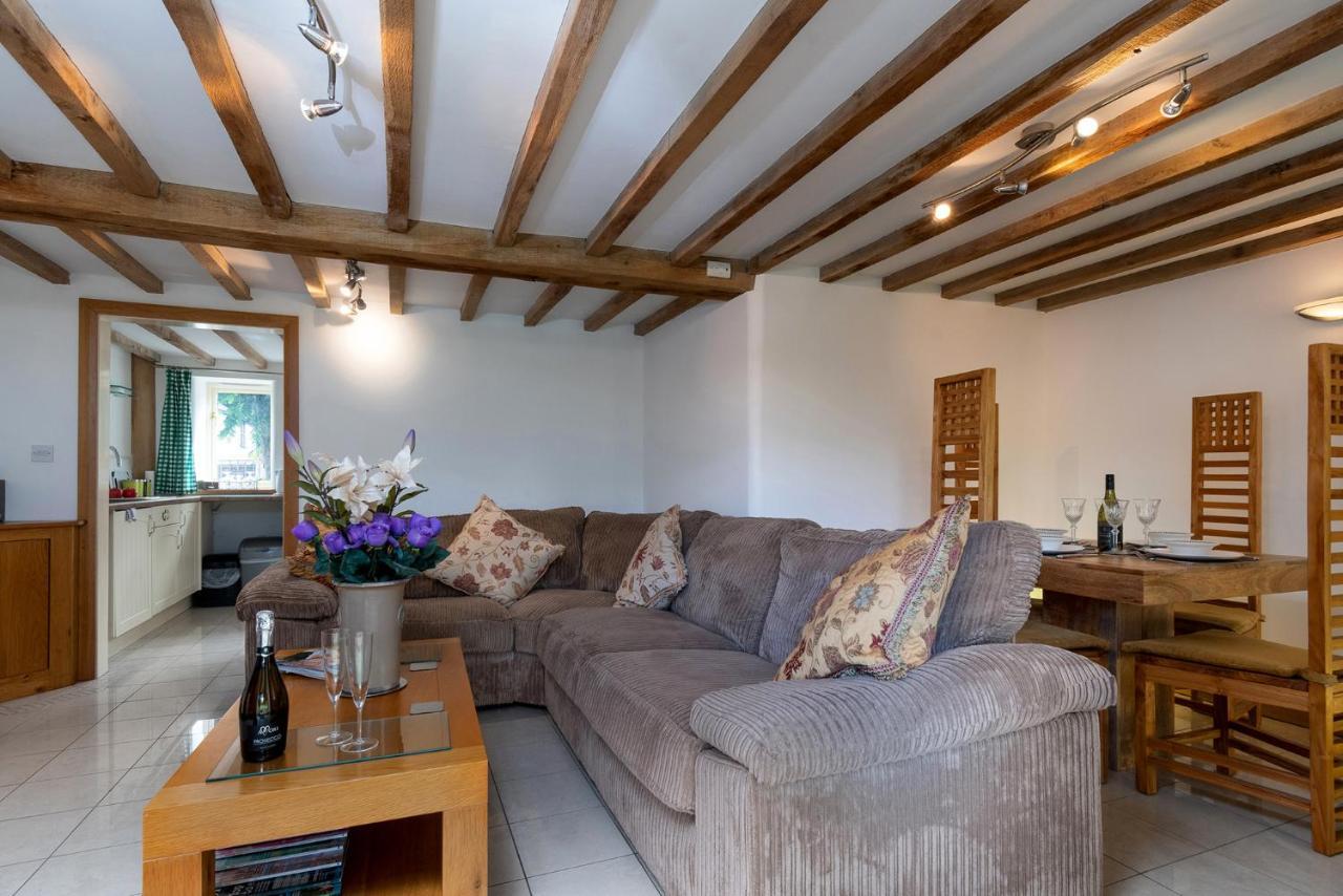 Finest Retreats - The Cottage - Luxury 1 Bed Cottage Rhydymwyn Exteriör bild