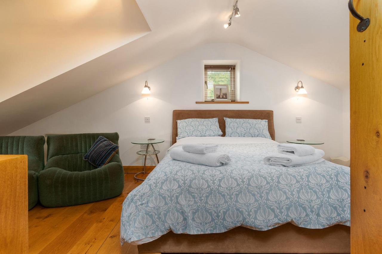 Finest Retreats - The Cottage - Luxury 1 Bed Cottage Rhydymwyn Exteriör bild